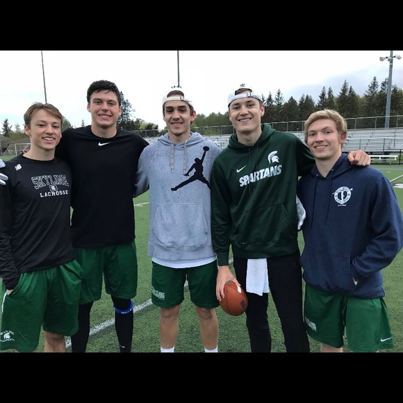 Meet your Posher, Tyler - Picture 1 of 1